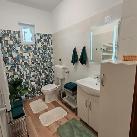 Bakonyi Venkoerte Vendeghaz Bakonypeterd