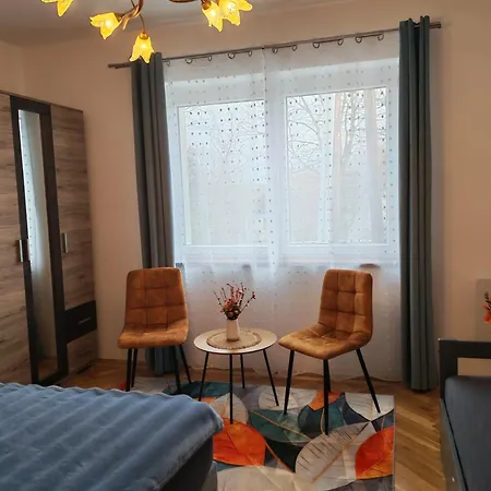 Bakonyi Vénkörte Apartamento Bakonypeterd