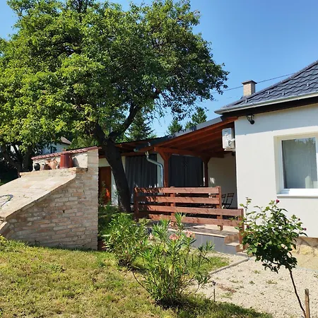 Bakonyi Venkoerte Vendeghaz Apartmán