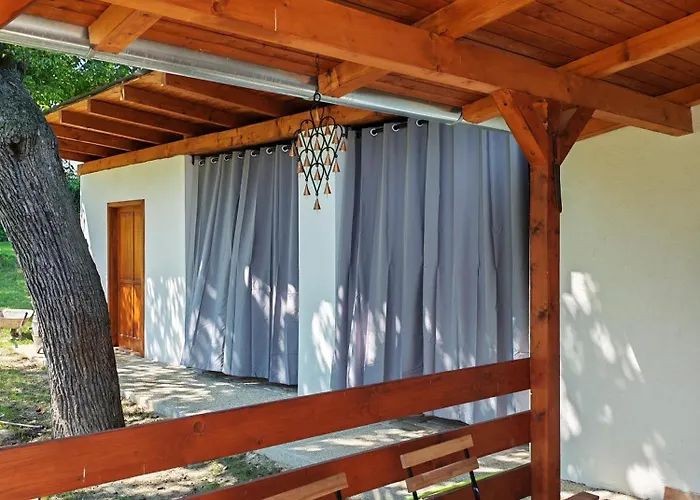 Bakonyi Venkoerte Vendeghaz Bakonypeterd